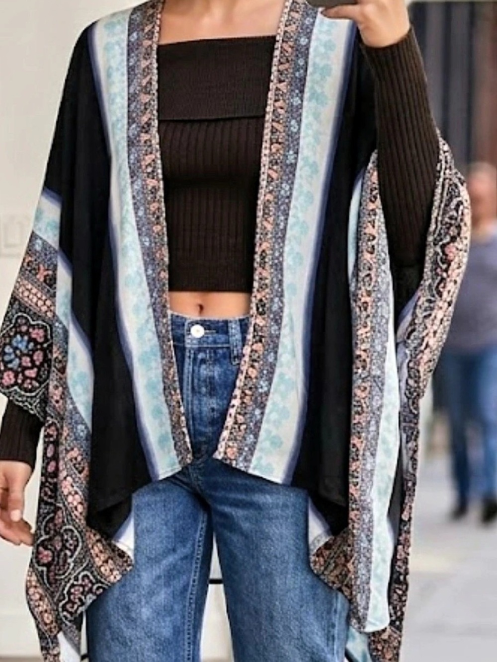 Floral Kimono Top in Black & Blue Like New
